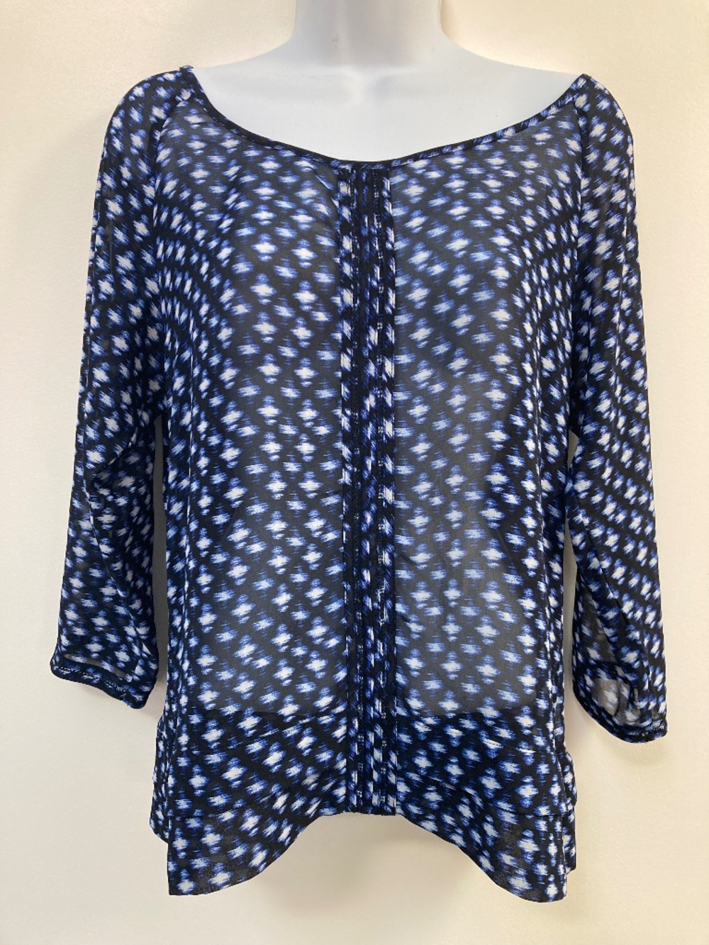 Reitmans Sheer Blouse with Pleating Detail, Size XS